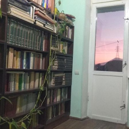 Room In The Centre Erevan Exterior foto