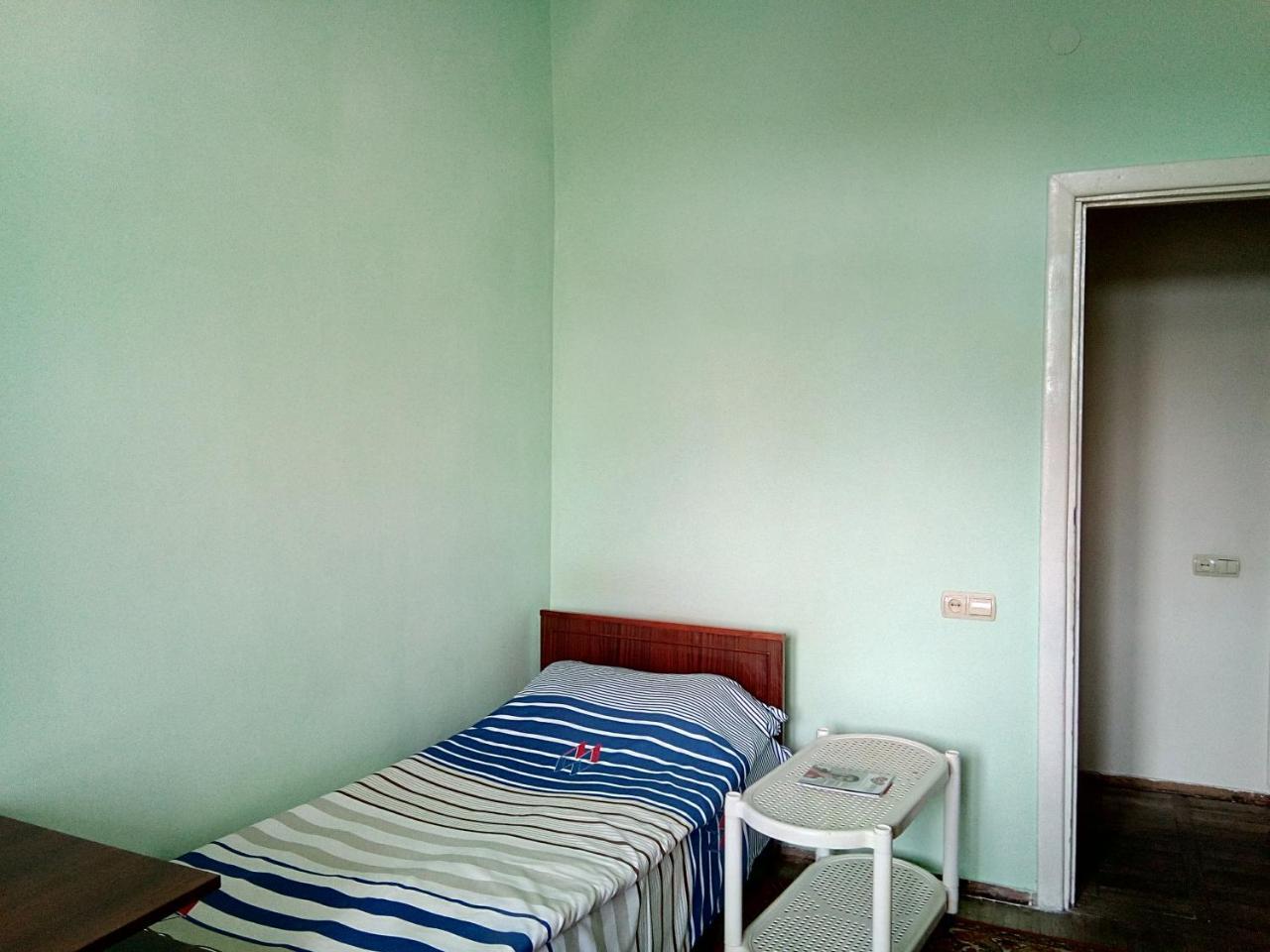 Room In The Centre Erevan Exterior foto